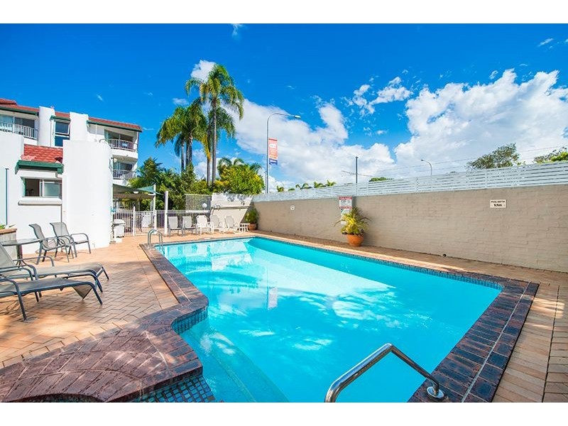 17/2753 Gold Coast Hwy “Mardi Gras”, Broadbeach QLD 4218