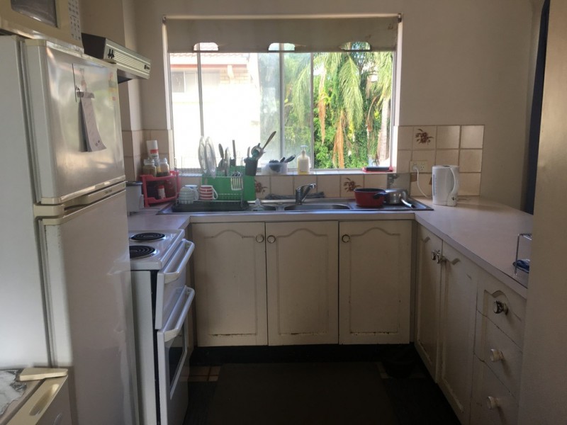 17/2753 Gold Coast Hwy “Mardi Gras”, Broadbeach QLD 4218