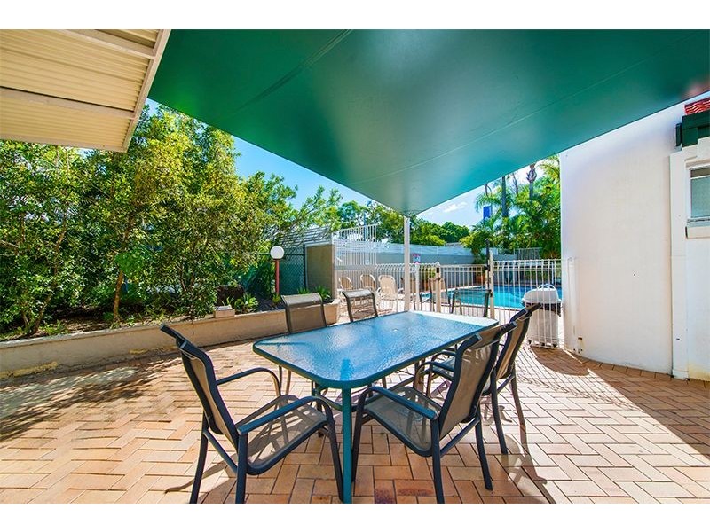 17/2753 Gold Coast Hwy “Mardi Gras”, Broadbeach QLD 4218