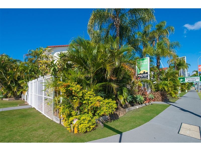 17/2753 Gold Coast Hwy “Mardi Gras”, Broadbeach QLD 4218