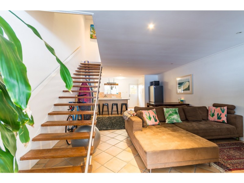 4/104 Albatross Avenue, Mermaid Beach QLD 4218
