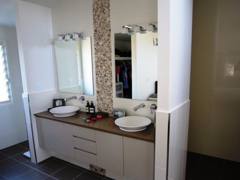 2/57 Avanti Street, Mermaid Waters QLD 4218