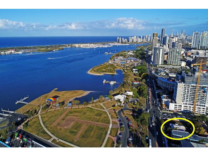 3/126 Marine Parade, Southport QLD 4215