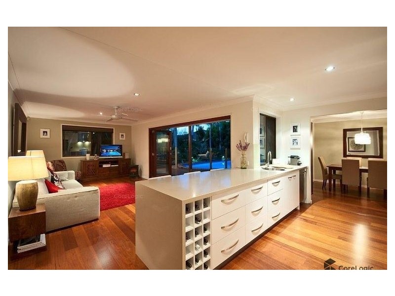 59 Barrier Reef Drive, Mermaid Waters QLD 4218
