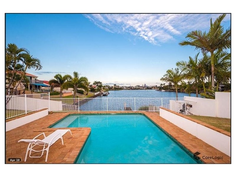 31 Montevideo Drive, Clear Island Waters QLD 4226