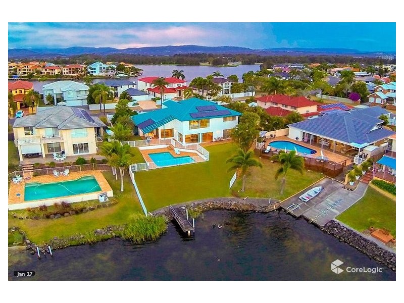 31 Montevideo Drive, Clear Island Waters QLD 4226