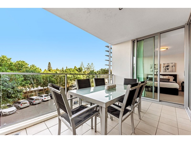 2220 ‘Freshwater Point’ 33 TE Peters Drive, Broadbeach Waters QLD 4218