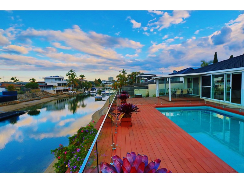6 Flamingo Key, Broadbeach Waters QLD 4218