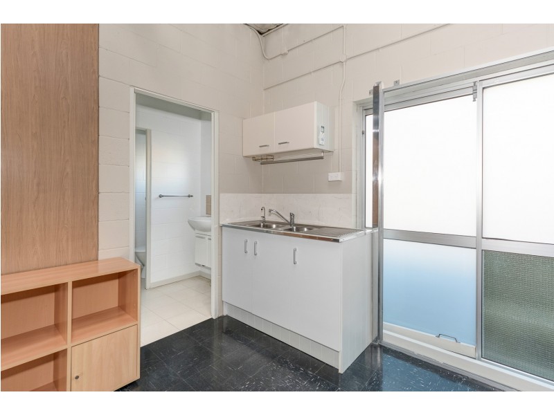 2/19 Dominions Road, Ashmore QLD 4214