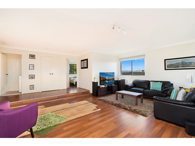 4/1 Angie Court, Mermaid Waters QLD 4218