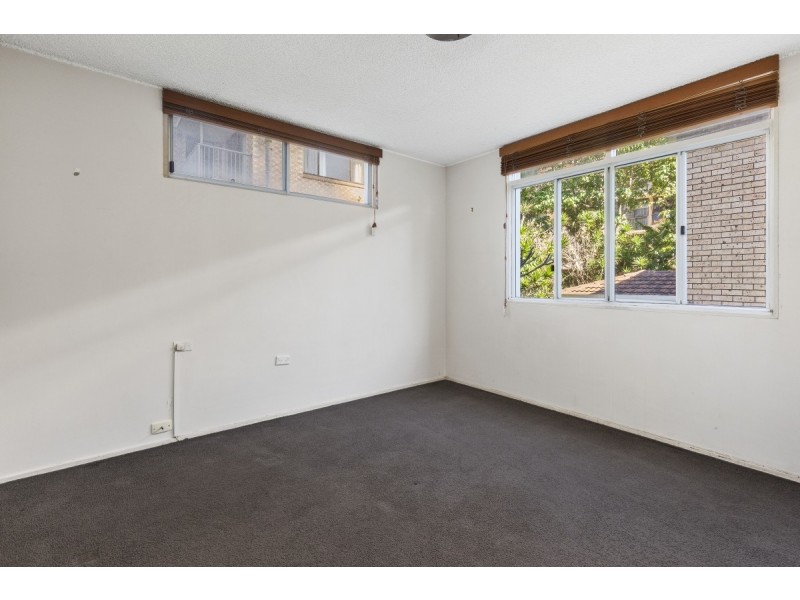 1/45 Old Burleigh Road, Surfers Paradise QLD 4217