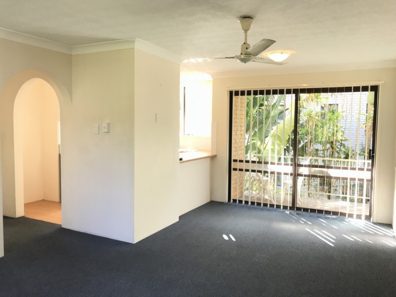 3/17 Federation Avenue, Broadbeach QLD 4218