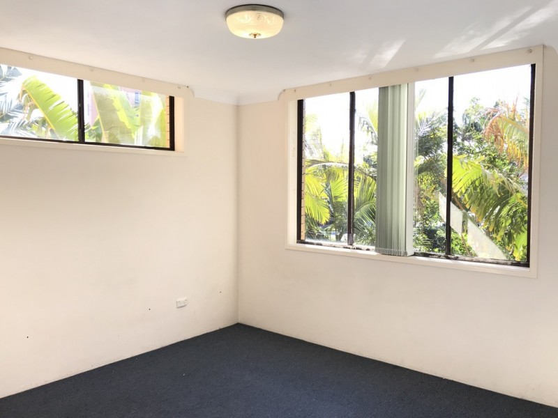 3/17 Federation Avenue, Broadbeach QLD 4218