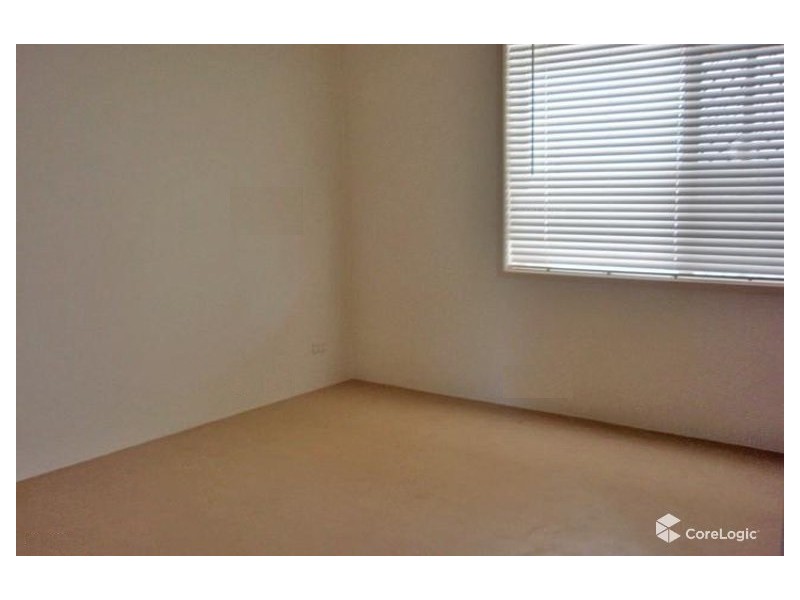 4/4 Marine Parade, Miami QLD 4220