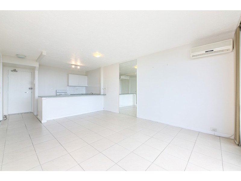 42/11 Fairway Drive, Clear Island Waters QLD 4226