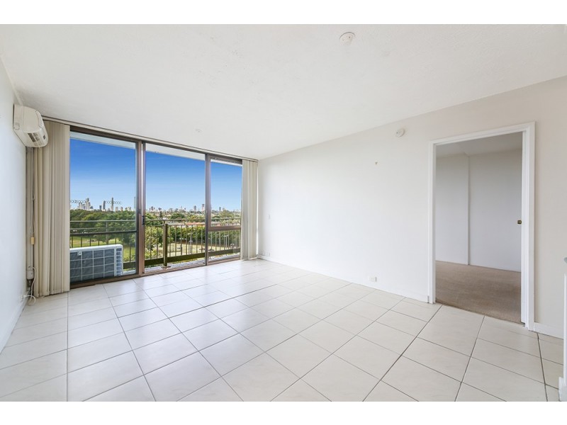 42/11 Fairway Drive, Clear Island Waters QLD 4226