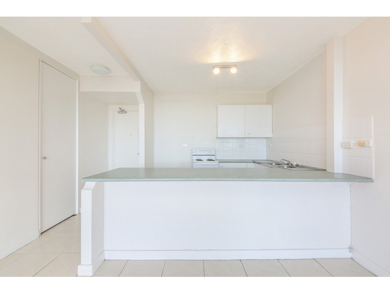 42/11 Fairway Drive, Clear Island Waters QLD 4226