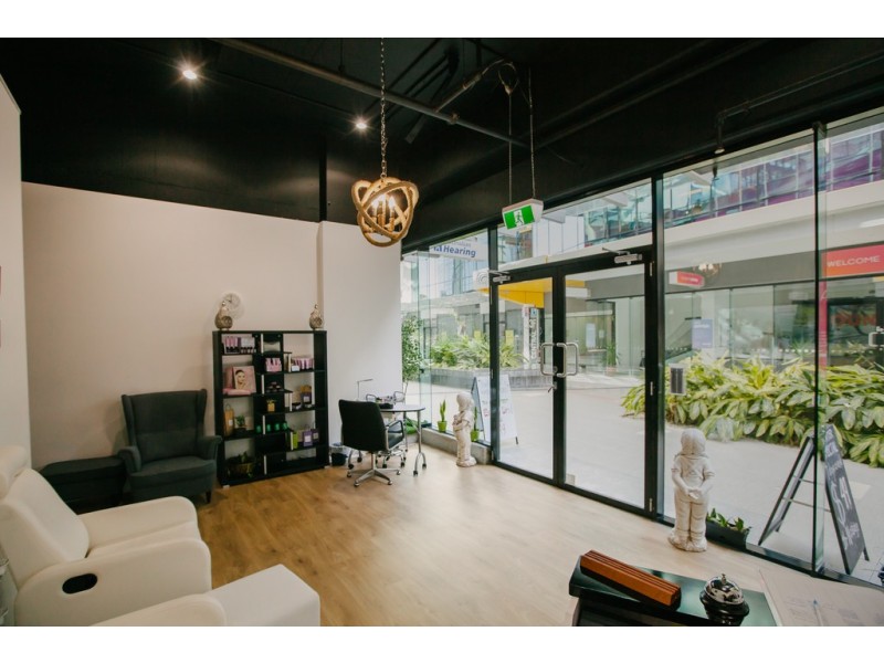 5 Lawson Street, Southport QLD 4215