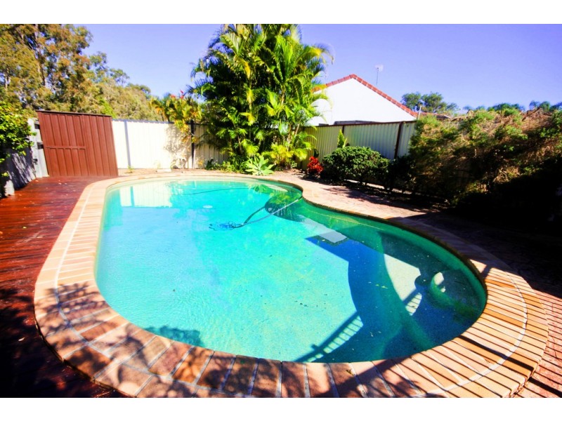 2/66 Botanical Drive, Labrador QLD 4215