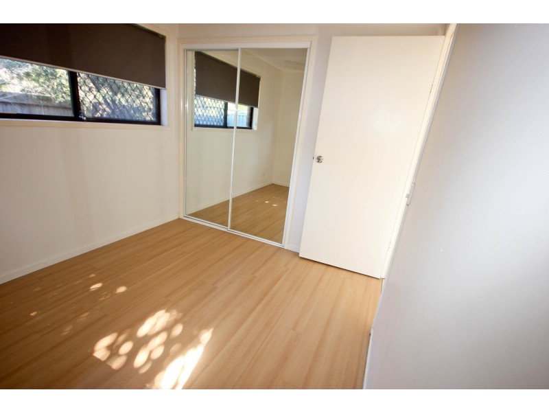 2/66 Botanical Drive, Labrador QLD 4215