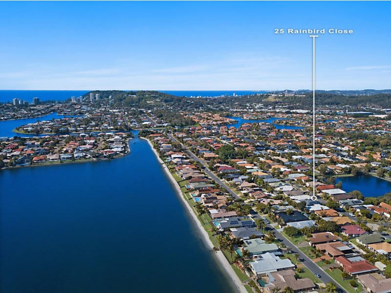 25 Rainbird Close, Burleigh Waters QLD 4220