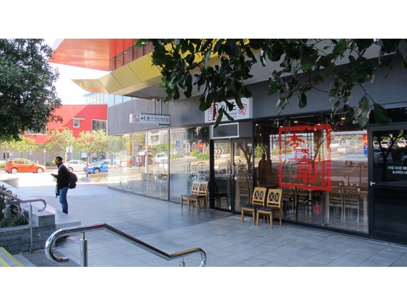 3004 and 3005/27 Garden Street, Southport QLD 4215