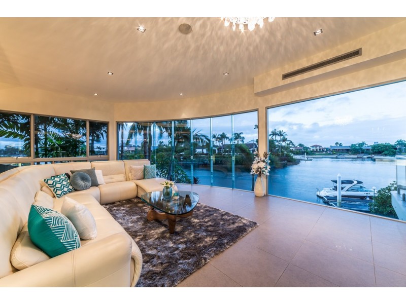 72 Blair Athol Crescent, Sorrento QLD 4217