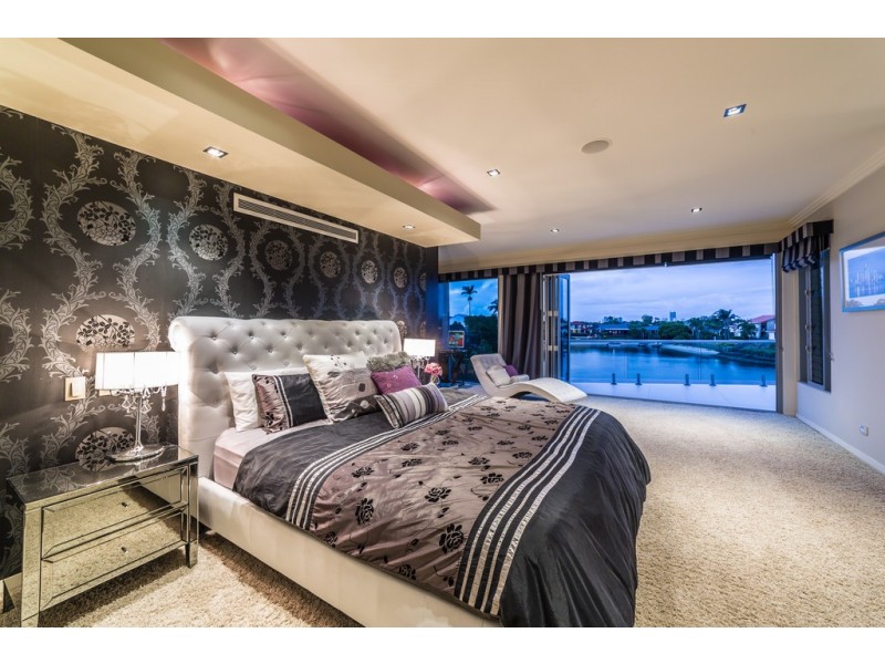 72 Blair Athol Crescent, Sorrento QLD 4217