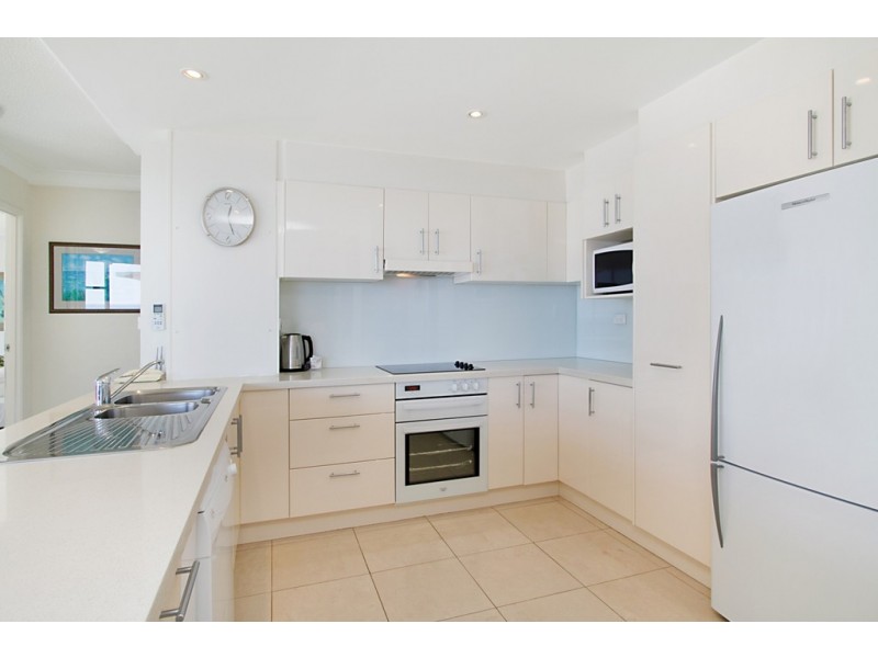 20E ‘Beach Haven’ 1 Albert Avenue, Broadbeach QLD 4218