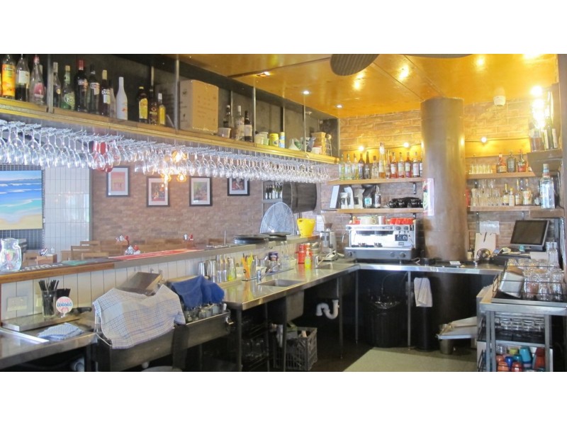 18/15 Victoria Avenue, Broadbeach QLD 4218