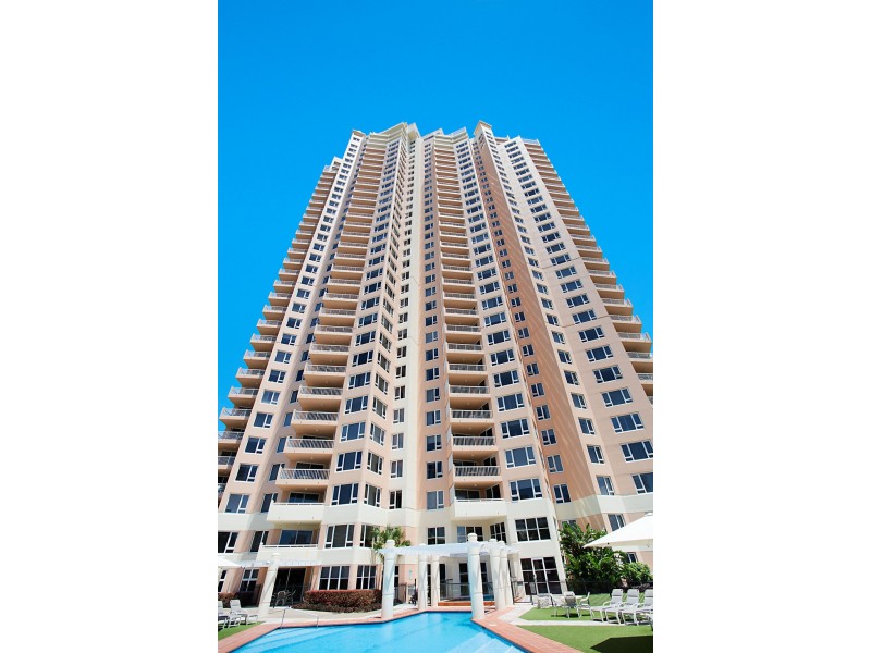 108 ‘Belle Maison’ 129 Surf Parade, Broadbeach QLD 4218