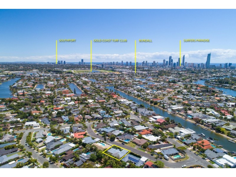 10 Elgin Crescent, Sorrento QLD 4217