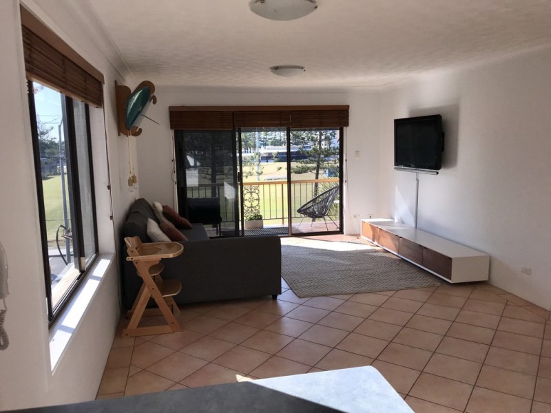6/158 Surf Parade, Broadbeach QLD 4218