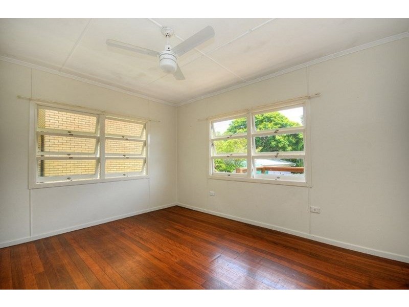 127 Johnston Street, Southport QLD 4215