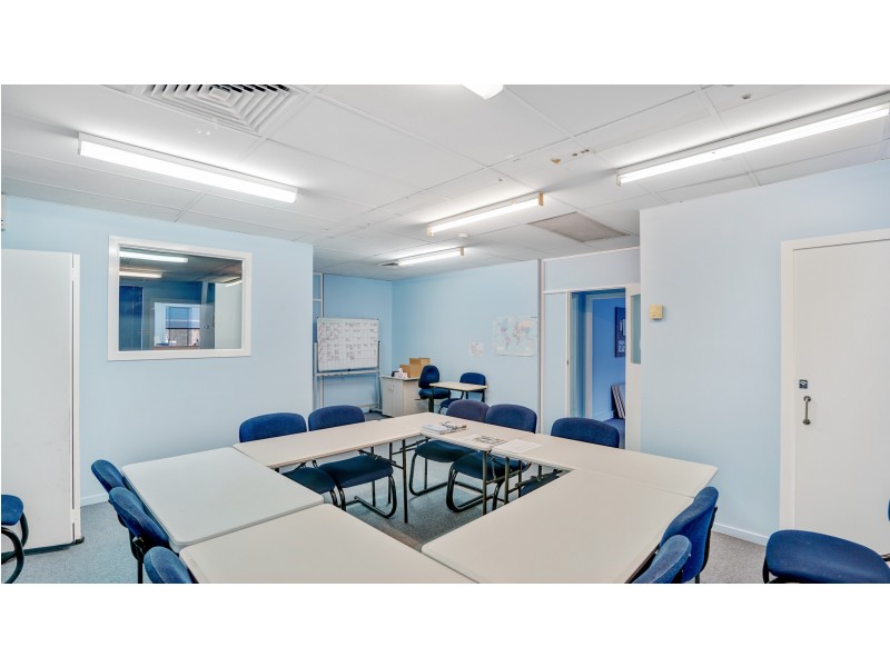 127-129 Nerang Street, Southport QLD 4215