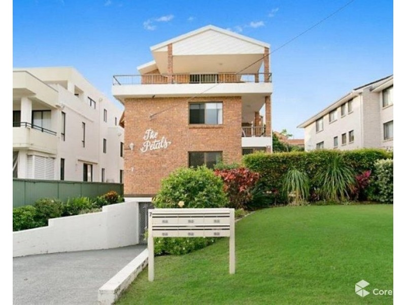 4/7 Rosewood Ave, Broadbeach QLD 4218