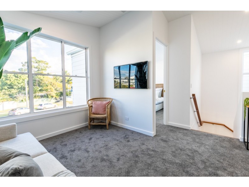 15 Kallay Street, Miami QLD 4220