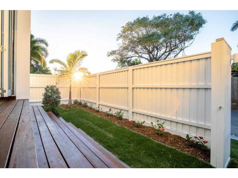 15 Kallay Street, Miami QLD 4220