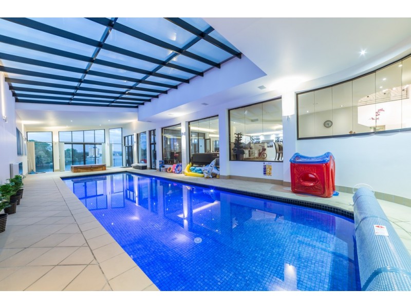 6 Ben Lexcen Place, Robina QLD 4226