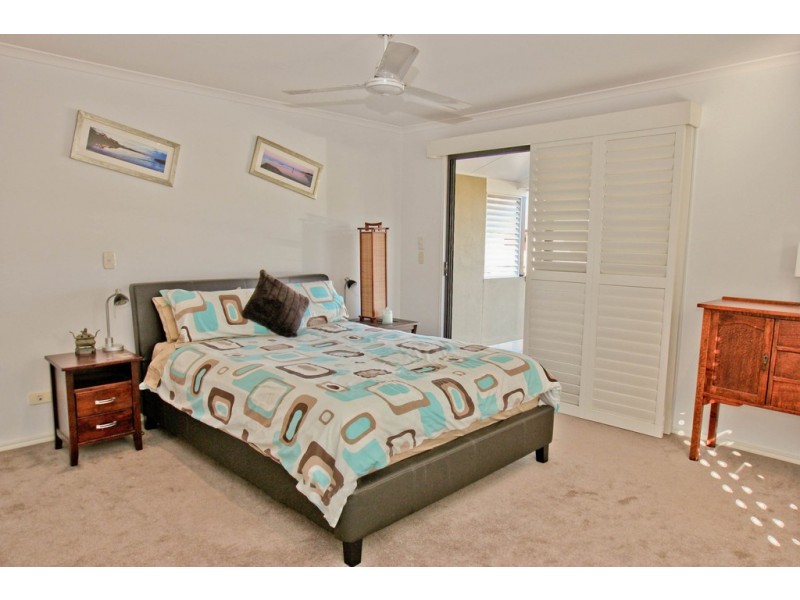 2/3 Cedar Court,, Burleigh Heads QLD 4220