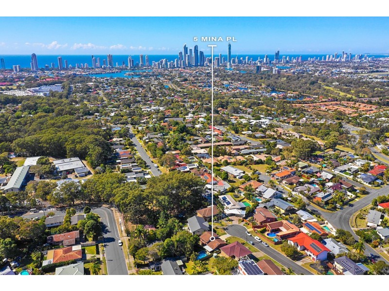5 Mina Place, Southport QLD 4215
