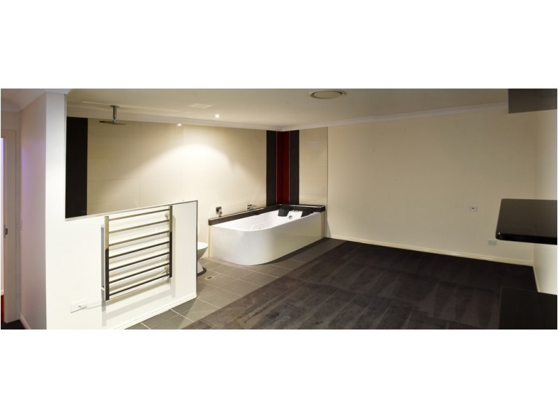 2/36 Enterprise Avenue, Tweed Heads South NSW 2486