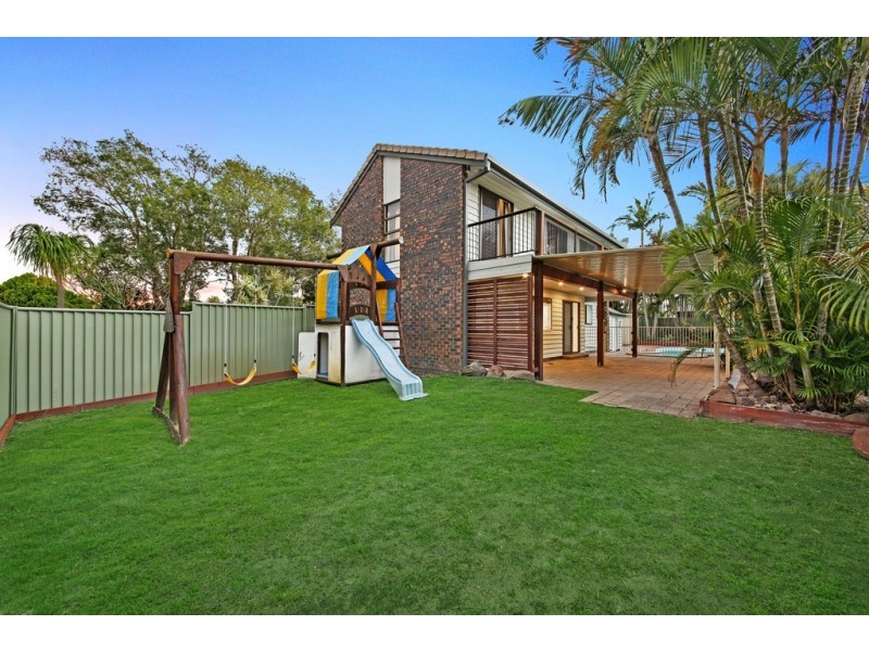 2 Langford Court, Mermaid Waters QLD 4218