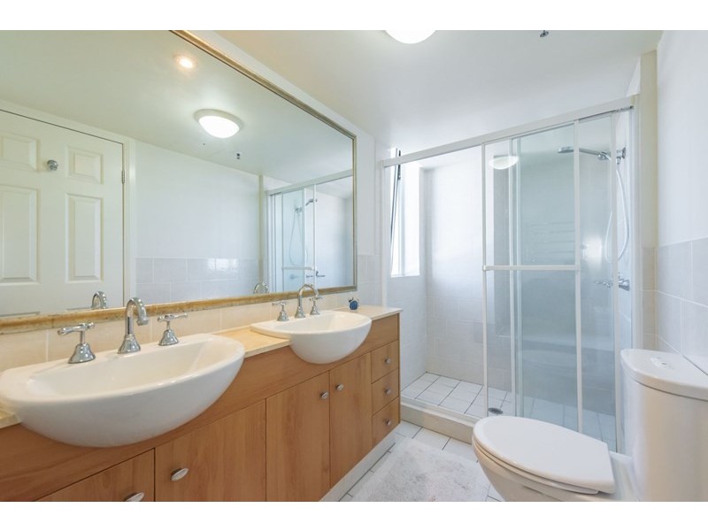 2144/2633 Gold Coast Highway, Broadbeach QLD 4218