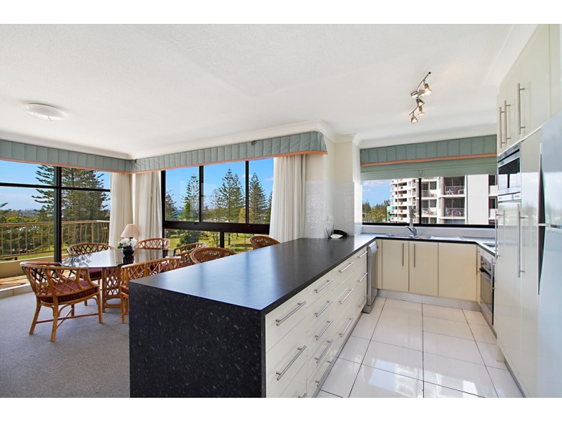 4A ‘Beach Haven’ 1 Albert Avenue, Broadbeach QLD 4218