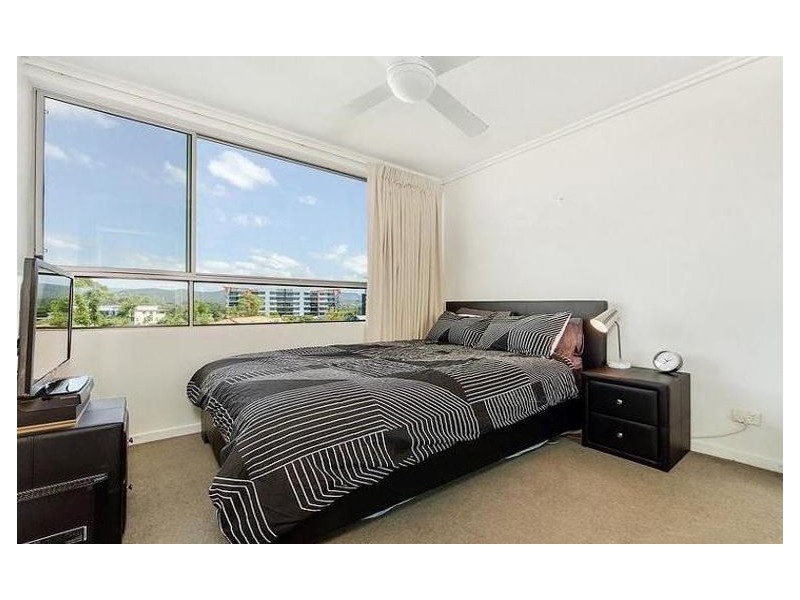 212/2-4 Riverwalk Avenue, Robina QLD 4226
