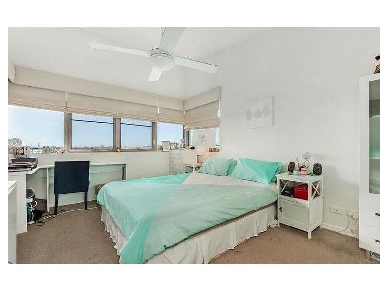 212/2-4 Riverwalk Avenue, Robina QLD 4226