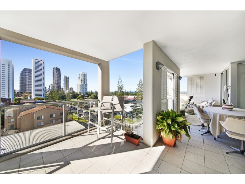 16 ‘Alexis’ 19 Mermaid Avenue, Mermaid Beach QLD 4218