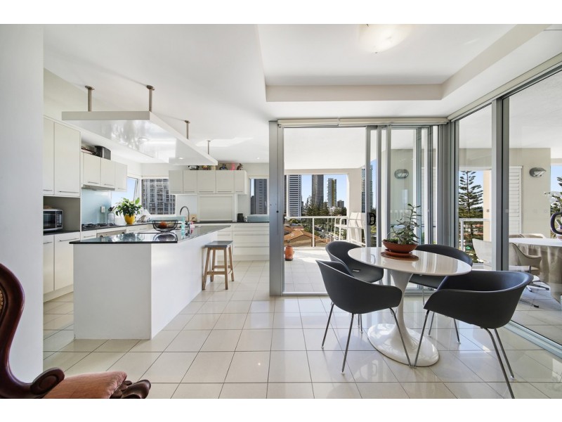 16 ‘Alexis’ 19 Mermaid Avenue, Mermaid Beach QLD 4218