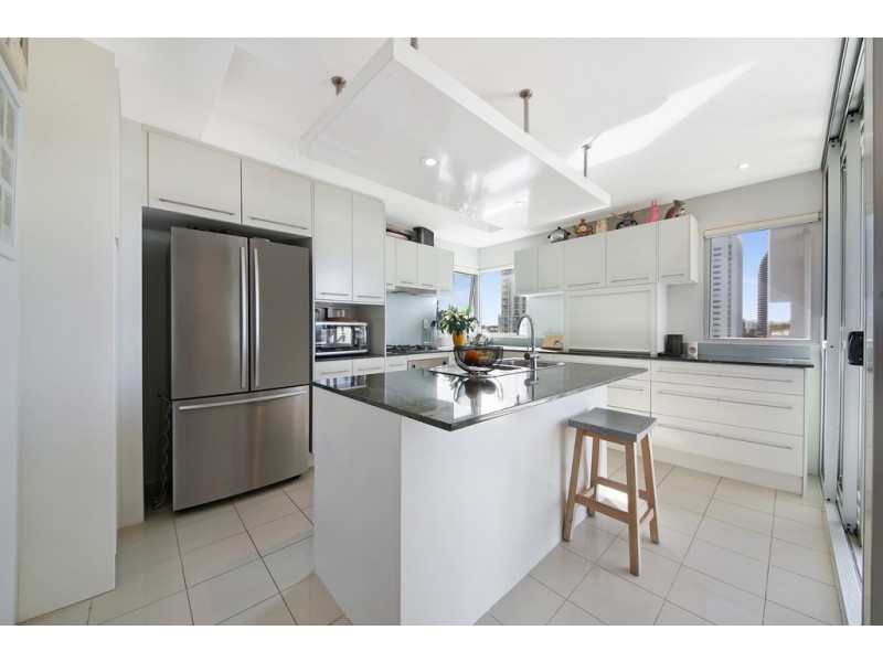 16 ‘Alexis’ 19 Mermaid Avenue, Mermaid Beach QLD 4218
